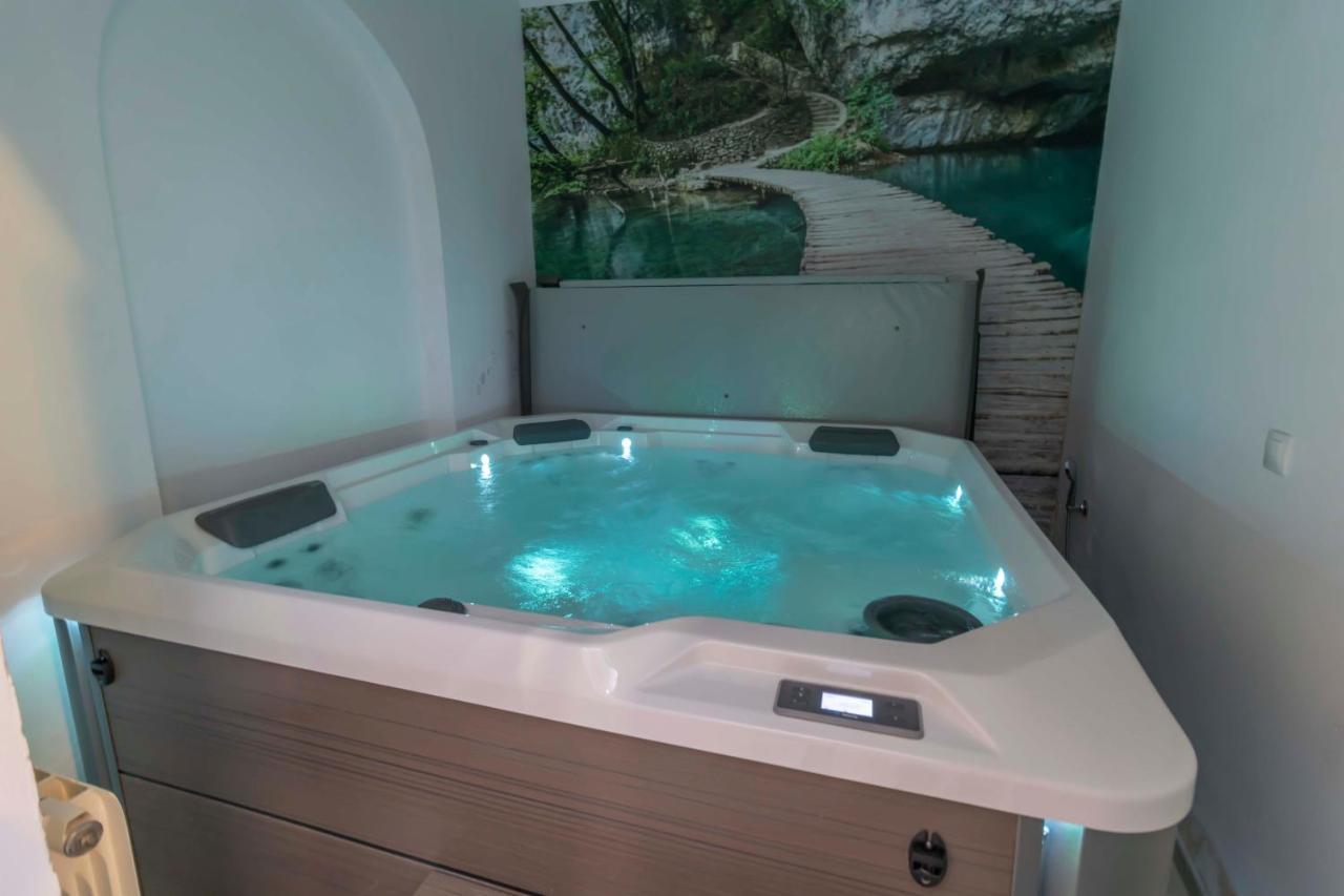 House -Rooftop&Jacuzzi -Stayinセビリア エクステリア 写真